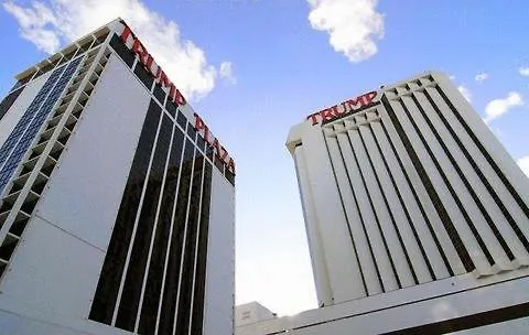 Trump Plaza Hotel & Casino